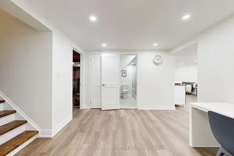 460 Aspen Forest Drive Oakville ON L6J 6H6