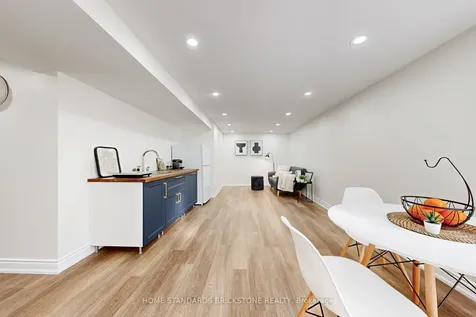 460 Aspen Forest Drive Oakville ON L6J 6H6