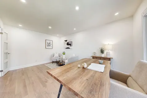 460 Aspen Forest Drive Oakville ON L6J 6H6