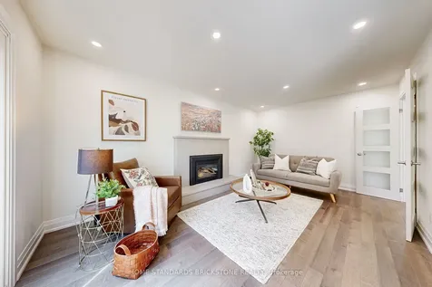 460 Aspen Forest Drive Oakville ON L6J 6H6