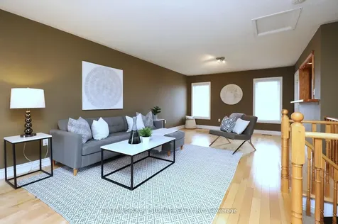 260 Glenashton Drive Oakville ON L6H 6H5