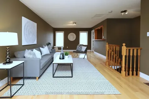 260 Glenashton Drive Oakville ON L6H 6H5