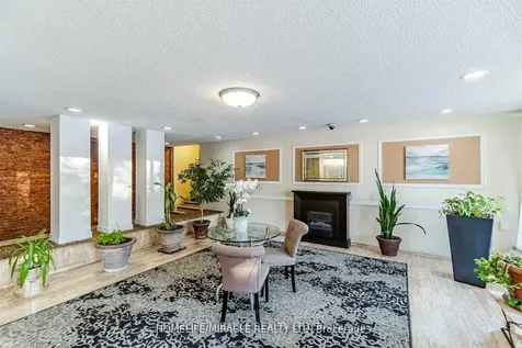 335 Driftwood Avenue Toronto ON M3N 2P3