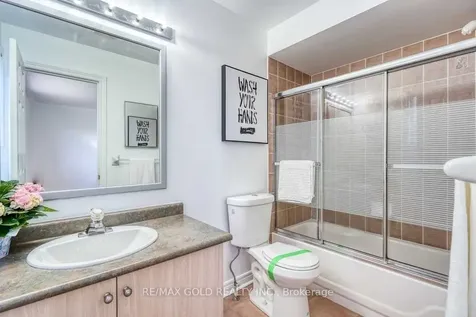 49 Summerdale Crescent Brampton ON L6X 4V9