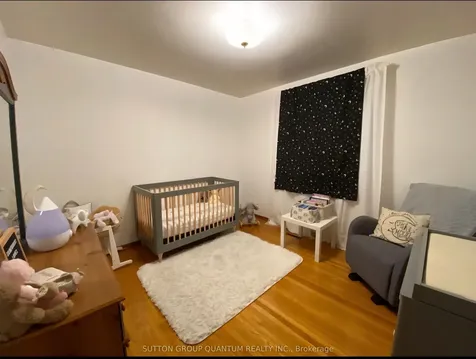 86 Dunbar Road Mississauga ON L5B 1G4