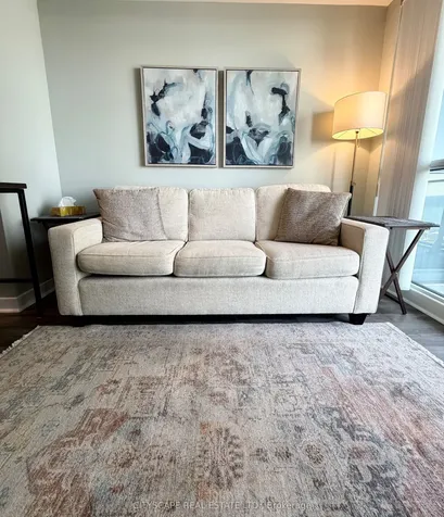 2220 Lakeshore Boulevard Toronto ON M8V 0C1