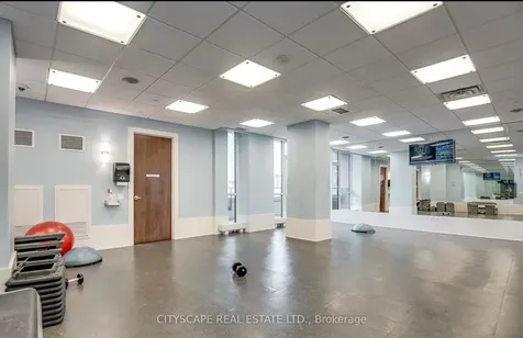 2220 Lakeshore Boulevard Toronto ON M8V 0C1
