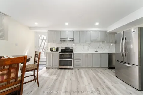 46 Lakefield Road Brampton ON L7A 1W6