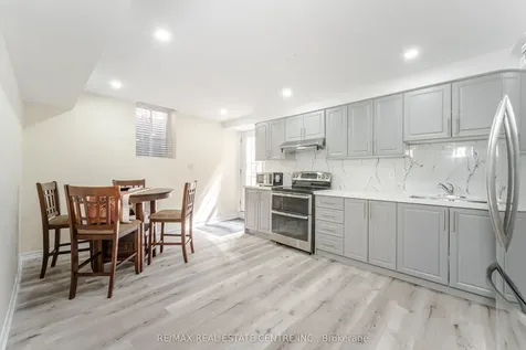 46 Lakefield Road Brampton ON L7A 1W6