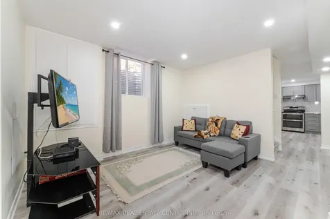 46 Lakefield Road Brampton ON L7A 1W6