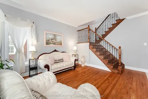 46 Lakefield Road Brampton ON L7A 1W6