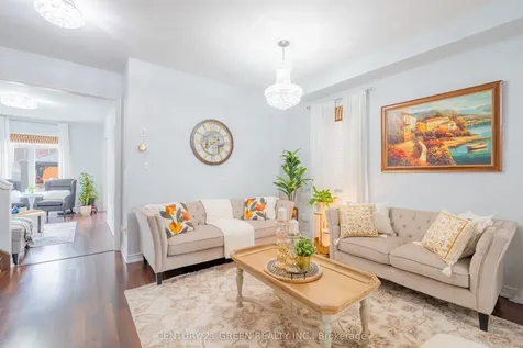 3243 Stoney Crescent Mississauga ON L5M 0V4