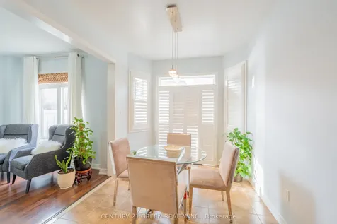 3243 Stoney Crescent Mississauga ON L5M 0V4