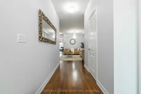 3243 Stoney Crescent Mississauga ON L5M 0V4