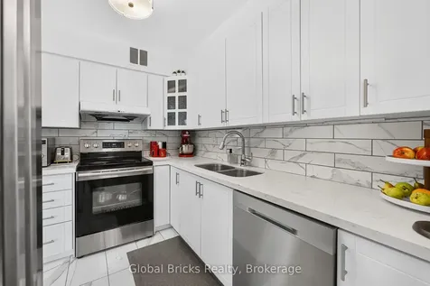 380 Dixon Road Toronto ON M9R 1T3
