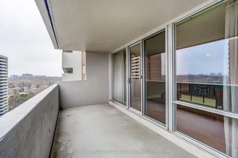 240 Scarlett Road Toronto ON M6N 4X4