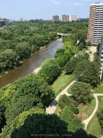 240 Scarlett Road Toronto ON M6N 4X4