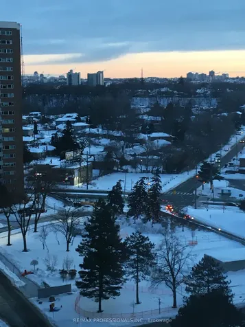 240 Scarlett Road Toronto ON M6N 4X4