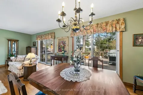 1431 Queen Victoria Avenue Mississauga ON L5H 3H2