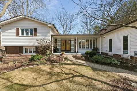 1431 Queen Victoria Avenue Mississauga ON L5H 3H2