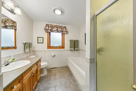 1431 Queen Victoria Avenue Mississauga ON L5H 3H2