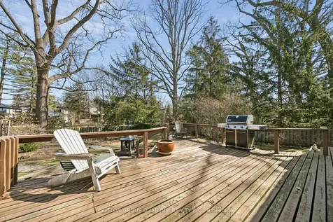 1431 Queen Victoria Avenue Mississauga ON L5H 3H2