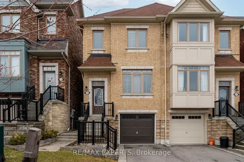 21 Ypres Road Toronto ON M6M 1N9