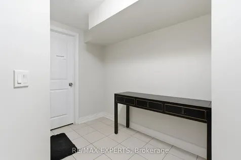 21 Ypres Road Toronto ON M6M 1N9