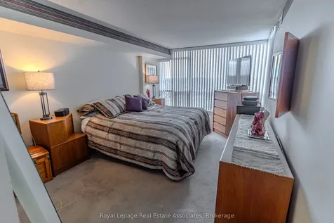 12 Laurelcrest Street Brampton ON L6S 5Y4