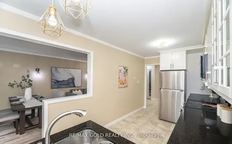 26 Flemington Drive Caledon ON L7C 1B5