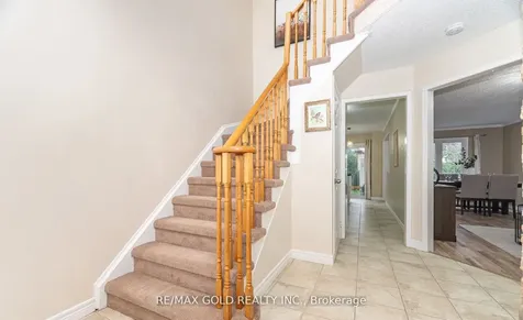 26 Flemington Drive Caledon ON L7C 1B5