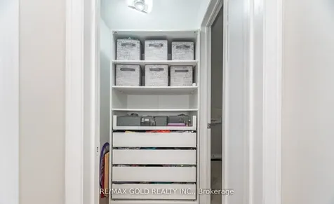 26 Flemington Drive Caledon ON L7C 1B5