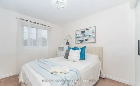 26 Flemington Drive Caledon ON L7C 1B5