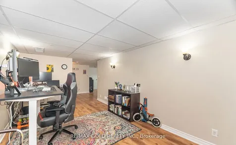 26 Flemington Drive Caledon ON L7C 1B5