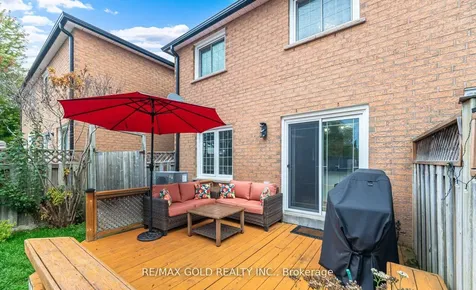 26 Flemington Drive Caledon ON L7C 1B5