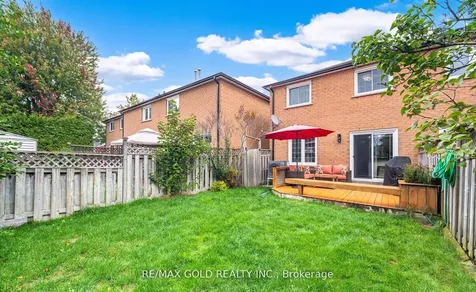 26 Flemington Drive Caledon ON L7C 1B5