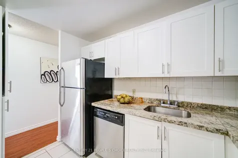 25 Trailwood Drive Mississauga ON L4Z 3K9