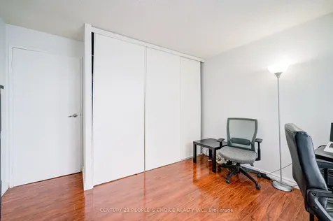 25 Trailwood Drive Mississauga ON L4Z 3K9