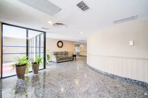 25 Trailwood Drive Mississauga ON L4Z 3K9