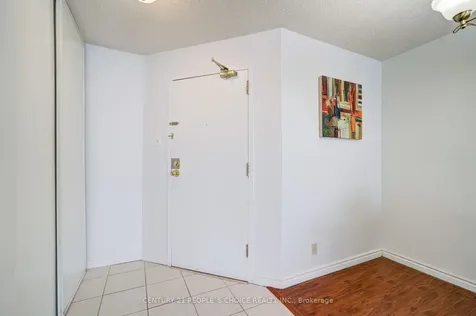 25 Trailwood Drive Mississauga ON L4Z 3K9