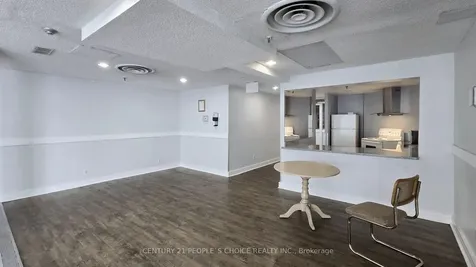 25 Trailwood Drive Mississauga ON L4Z 3K9