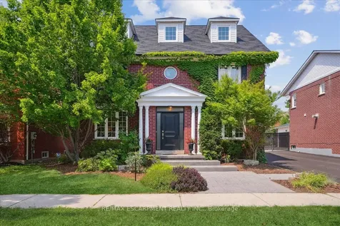 105 River Glen Boulevard Oakville ON L6H 5Z5