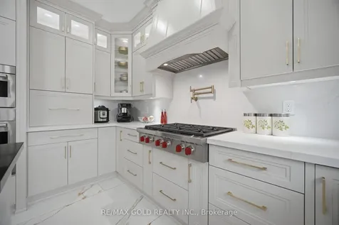 43 Decorso Drive Brampton ON L6P 3Y3