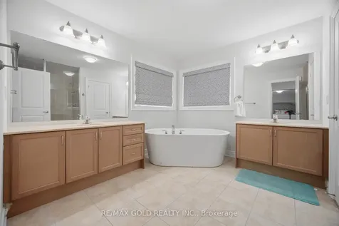 43 Decorso Drive Brampton ON L6P 3Y3