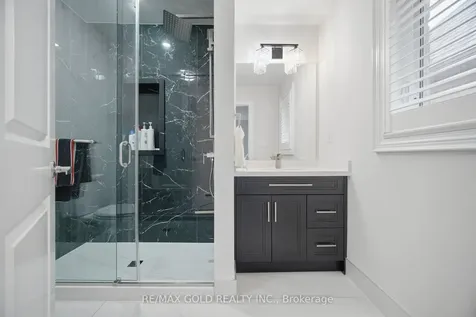 43 Decorso Drive Brampton ON L6P 3Y3