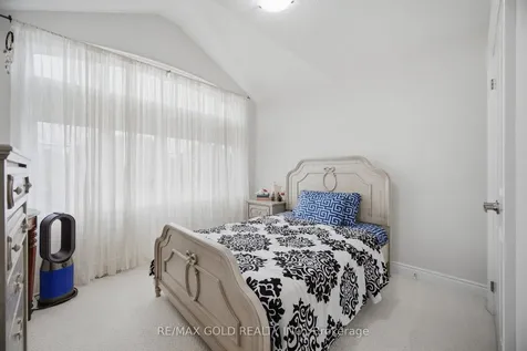 43 Decorso Drive Brampton ON L6P 3Y3