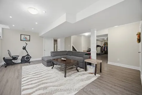43 Decorso Drive Brampton ON L6P 3Y3