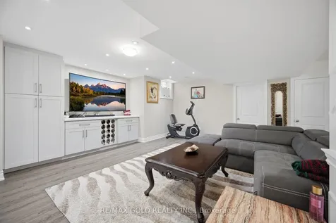 43 Decorso Drive Brampton ON L6P 3Y3