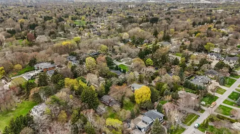 167 Blue Water Place Burlington ON L7L 2J3