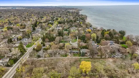 167 Blue Water Place Burlington ON L7L 2J3